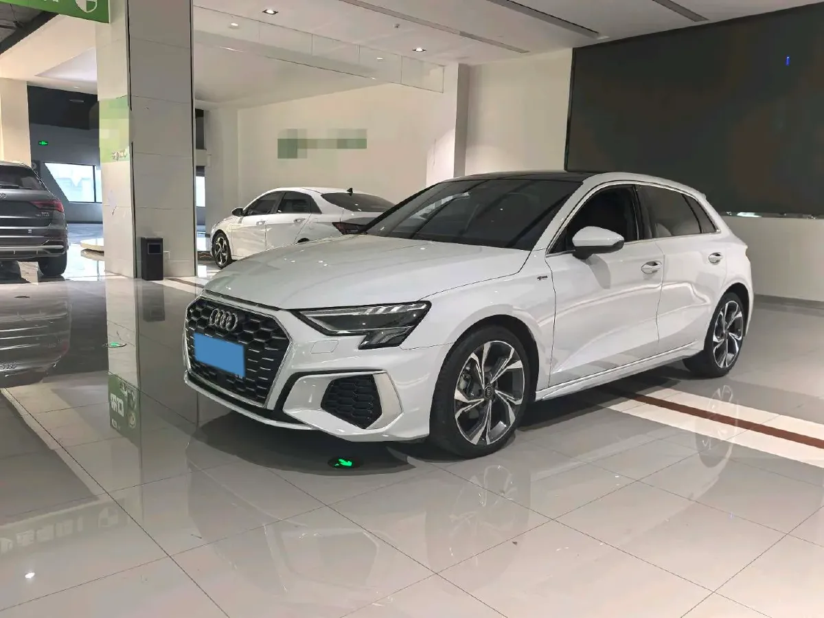 2022 Audi A3 1.4T 150HP L4 7DCT,autocango,china used car exporter,china ev exporter,chinese used car exporter,chinese used ev exporter