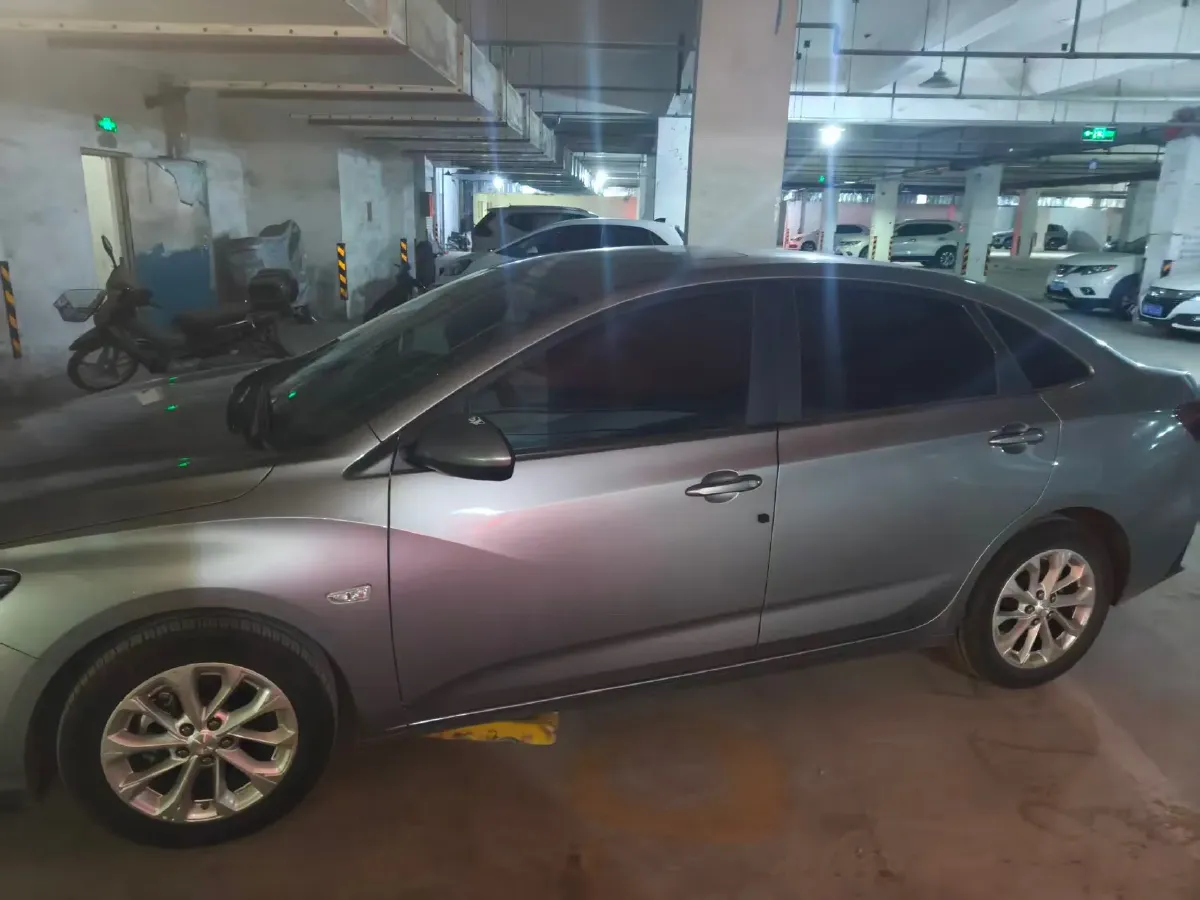 2023 Chevrolet Monza 1.5L 113HP L4 6DCT,autocango,china used car exporter,china ev exporter,chinese used car exporter,chinese used ev exporter