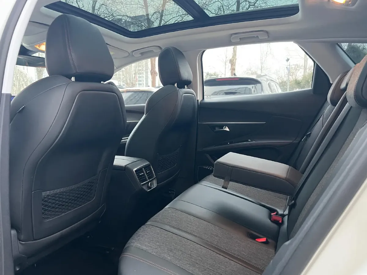 2018 Peugeot 4008 1.6T 167HP L4 6AT,autocango,china used car exporter,china ev exporter,chinese used car exporter,chinese used ev exporter