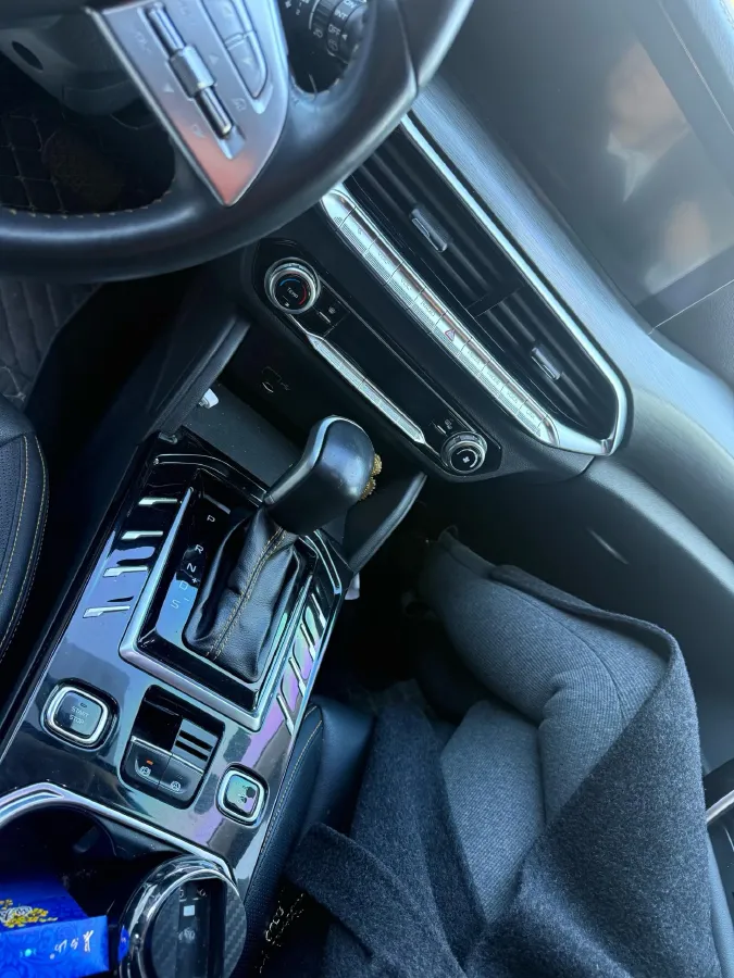 2019 Bestune T77 1.2T 143HP L4 7DCT,autocango,china used car exporter,china ev exporter,chinese used car exporter,chinese used ev exporter