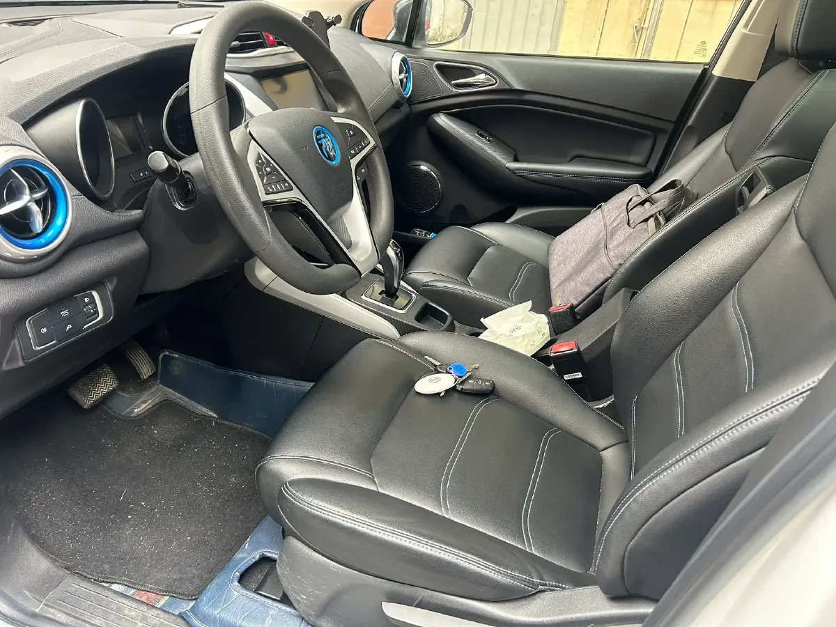 2018 BYD Yuan BEV 42KWH,autocango,china used car exporter,china ev exporter,chinese used car exporter,chinese used ev exporter