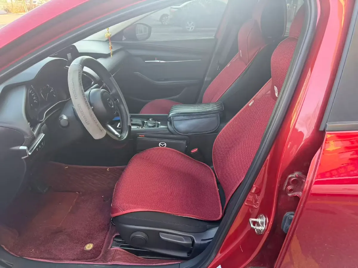 2023 Mazda 3 Axela 2.0L 158HP L4 6AT,autocango,china used car exporter,china ev exporter,chinese used car exporter,chinese used ev exporter