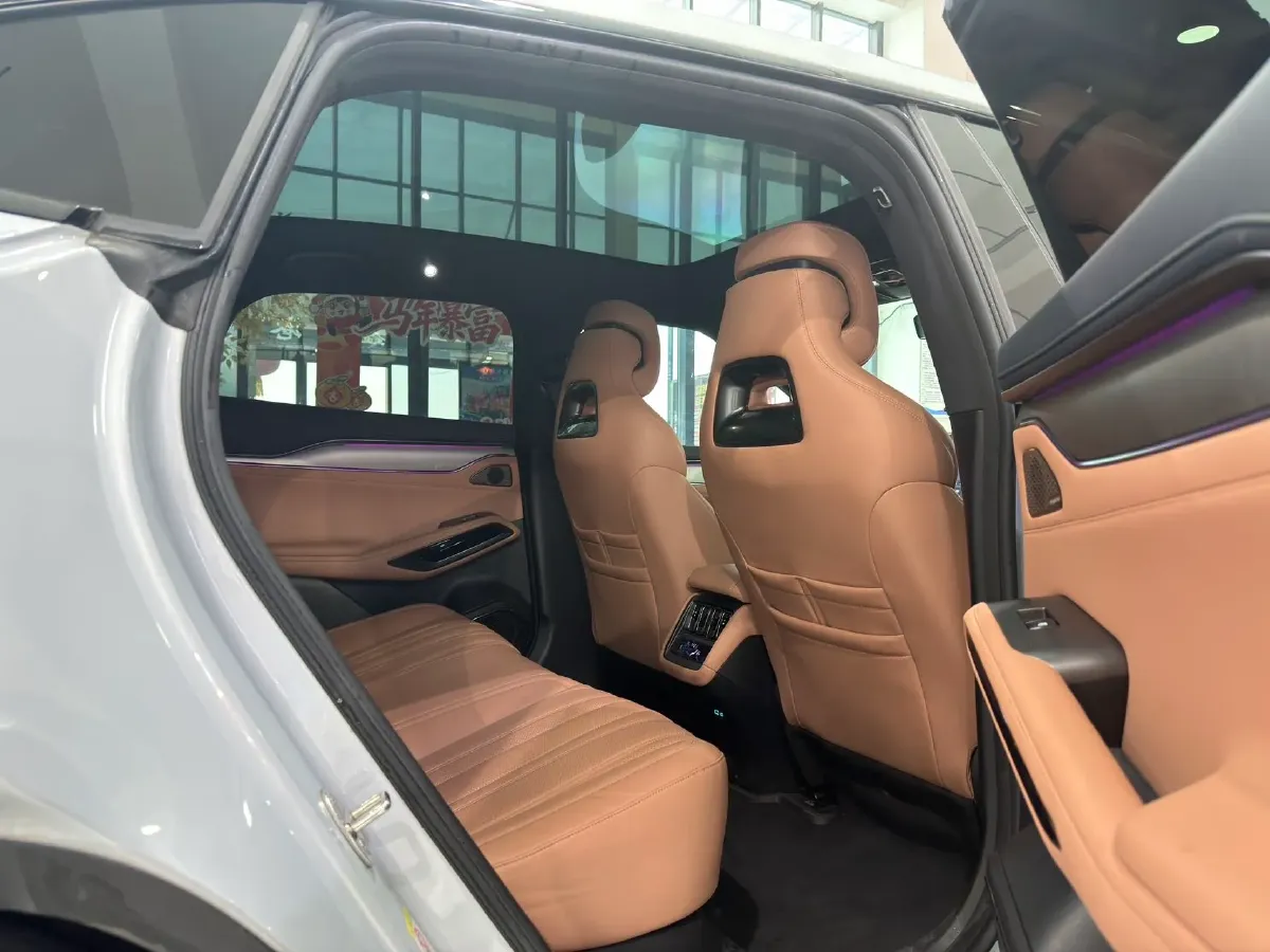 2024 BYD SongL EV BEV 71.8KWH,autocango,china used car exporter,china ev exporter,chinese used car exporter,chinese used ev exporter