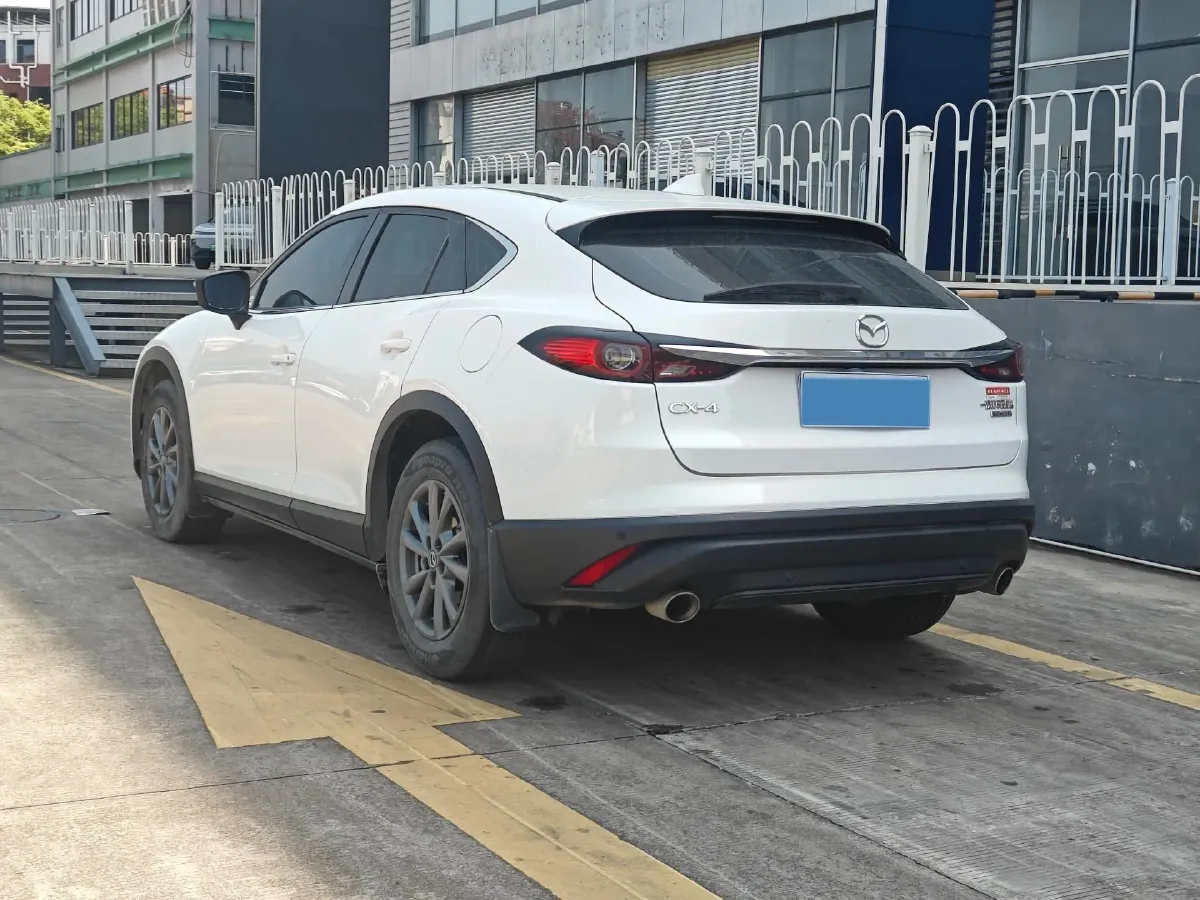 2021 Mazda CX-4 2.0L 158HP L4 6AT,autocango,china used car exporter,china ev exporter,chinese used car exporter,chinese used ev exporter