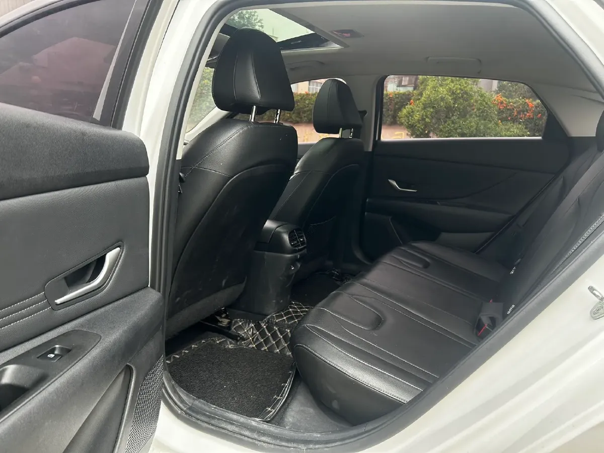 2022 Hyundai Elantra 1.5L 115HP L4 CVT,autocango,china used car exporter,china ev exporter,chinese used car exporter,chinese used ev exporter