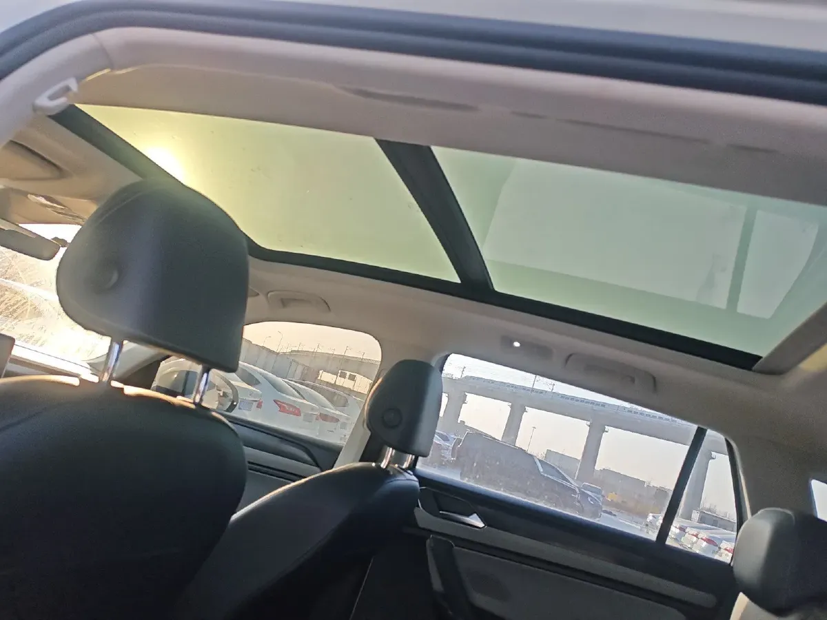 2023 Volkswagen Tayron 1.5T 160HP L4 7DCT,autocango,china used car exporter,china ev exporter,chinese used car exporter,chinese used ev exporter