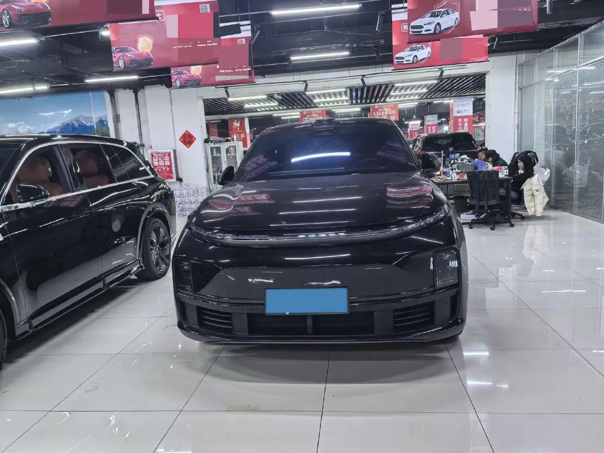 2023 Li L7 Range Extended 154HP REEV 40.9KWH,autocango,china used car exporter,china ev exporter,chinese used car exporter,chinese used ev exporter