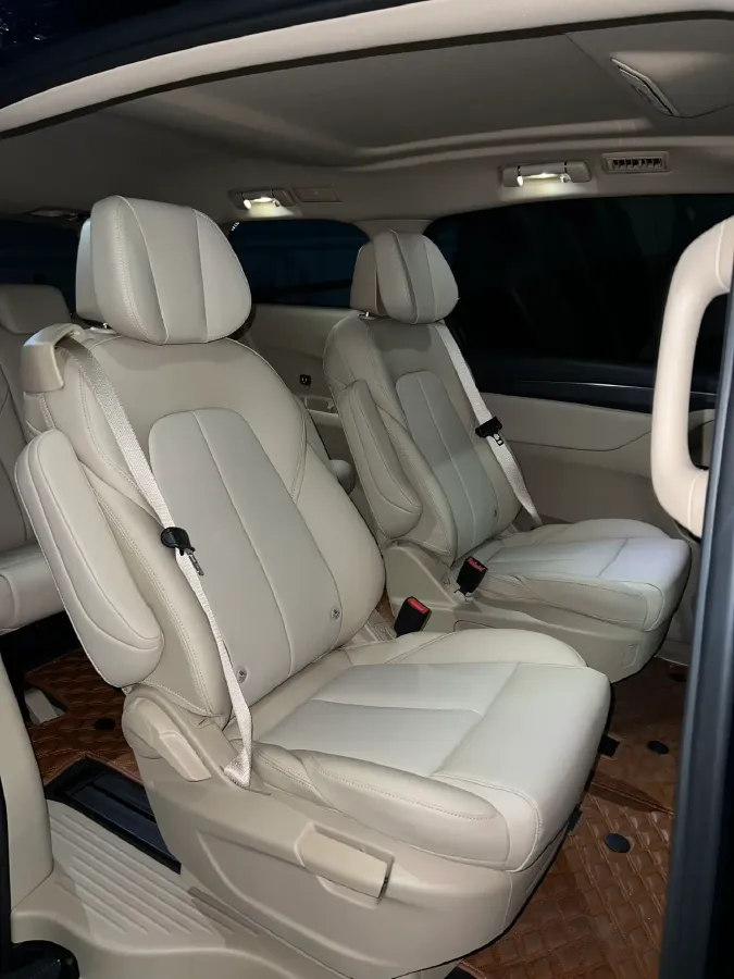 2025 Buick GL8 2.0T 237HP L4 9AT,autocango,china used car exporter,china ev exporter,chinese used car exporter,chinese used ev exporter