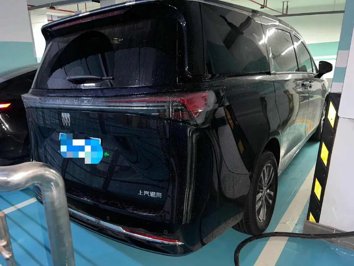 2025 Buick GL8 2.0T 237HP L4 9AT,autocango,china used car exporter,china ev exporter,chinese used car exporter,chinese used ev exporter