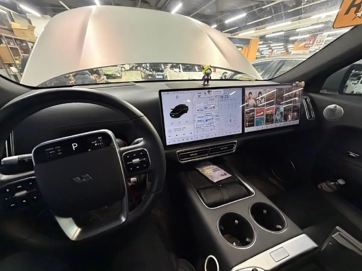 2023 Li L7 Range Extended 154HP REEV 40.9KWH,autocango,china used car exporter,china ev exporter,chinese used car exporter,chinese used ev exporter