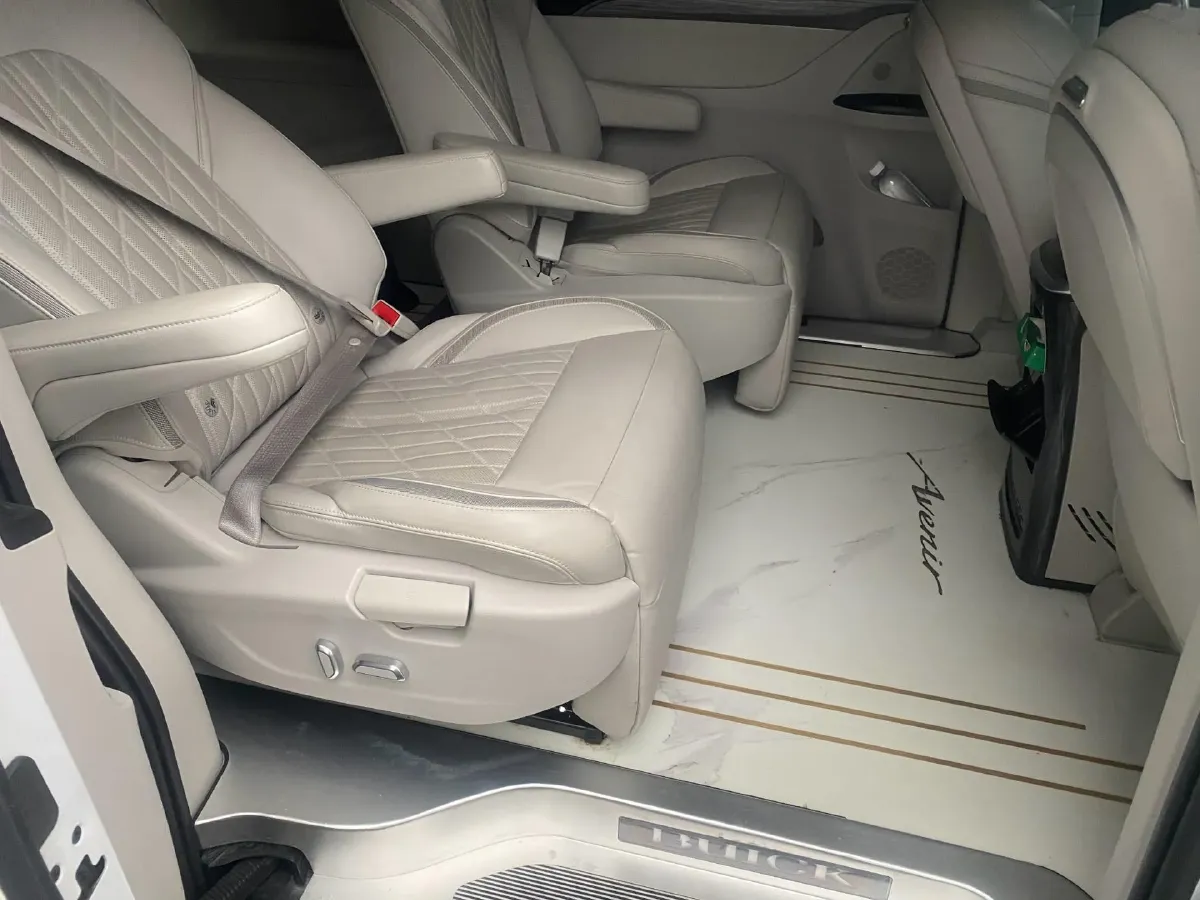 2023 Buick GL8 2.0T 237HP L4 9AT,autocango,china used car exporter,china ev exporter,chinese used car exporter,chinese used ev exporter