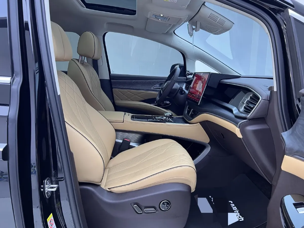 2024 Denza D9 1.5T 139HP L4 E-CVT PHEV 40KWH,autocango,china used car exporter,china ev exporter,chinese used car exporter,chinese used ev exporter