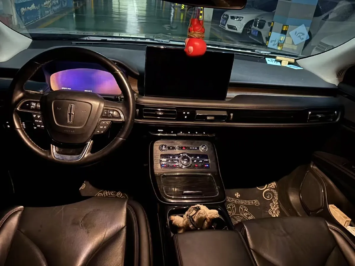 2021 Lincoln Nautilus 2.0T 245HP L4 8AT,autocango,china used car exporter,china ev exporter,chinese used car exporter,chinese used ev exporter