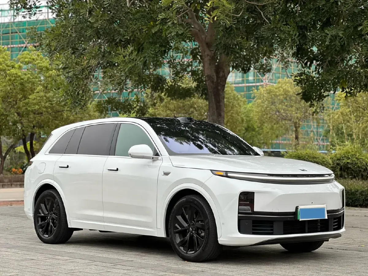 2023 Li L7 Range Extended 154HP REEV 40.9KWH,autocango,china used car exporter,china ev exporter,chinese used car exporter,chinese used ev exporter