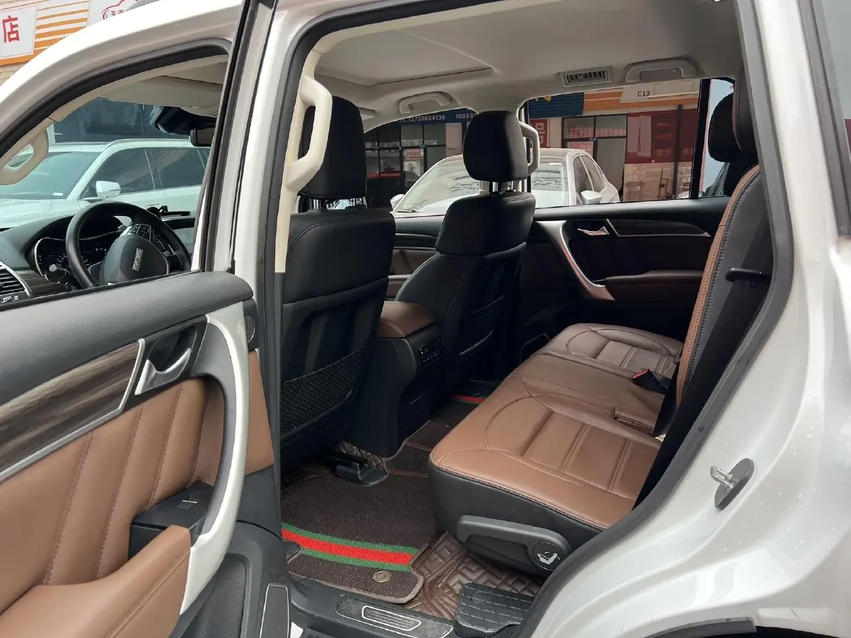 2017 Haval H9 2.0T 252HP L4 8AT,autocango,china used car exporter,china ev exporter,chinese used car exporter,chinese used ev exporter