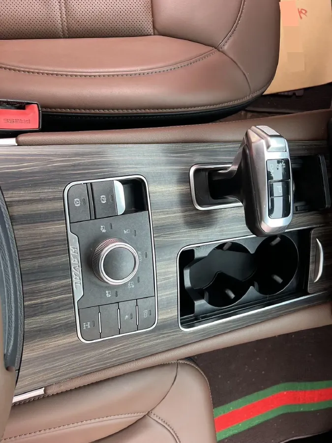 2017 Haval H9 2.0T 252HP L4 8AT,autocango,china used car exporter,china ev exporter,chinese used car exporter,chinese used ev exporter