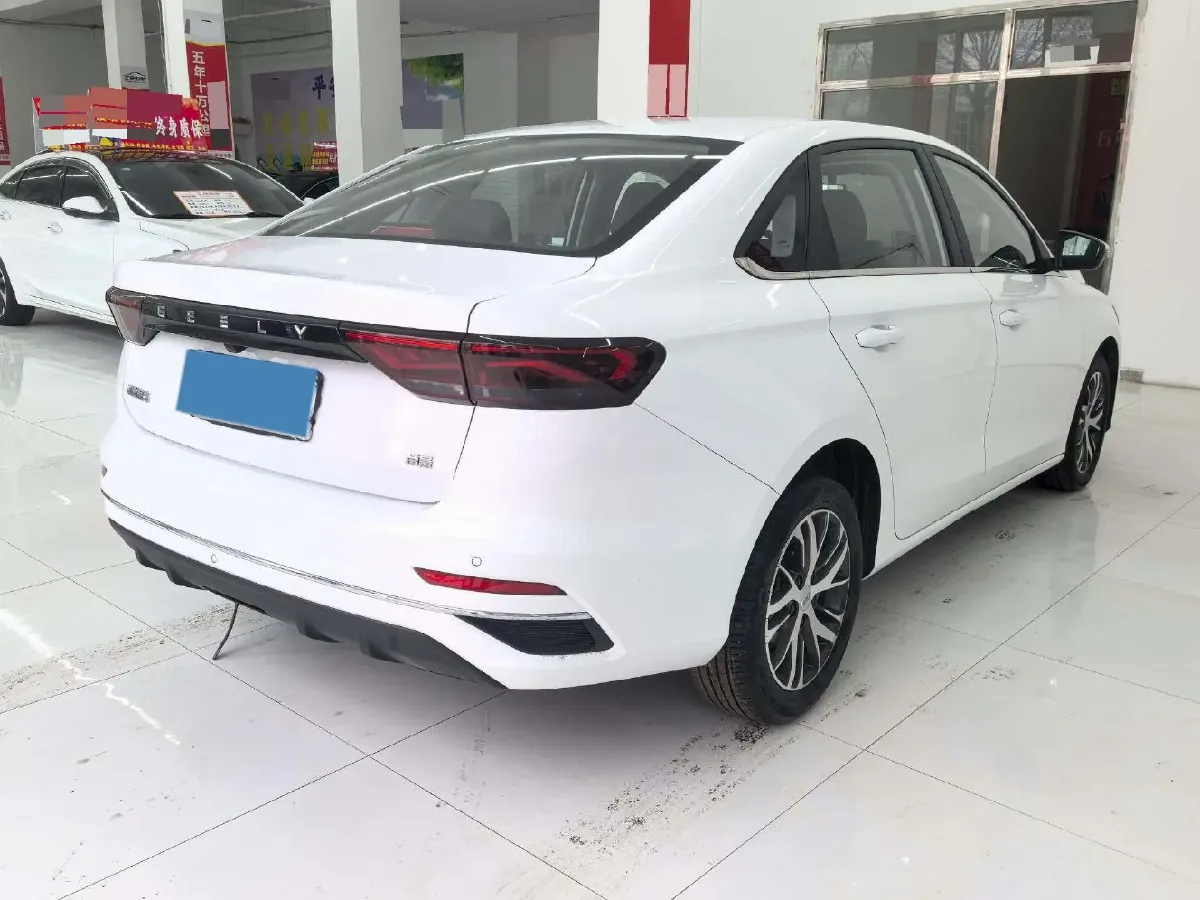 2022 Geely Emgrand 1.5L 114HP L4 CVT,autocango,china used car exporter,china ev exporter,chinese used car exporter,chinese used ev exporter