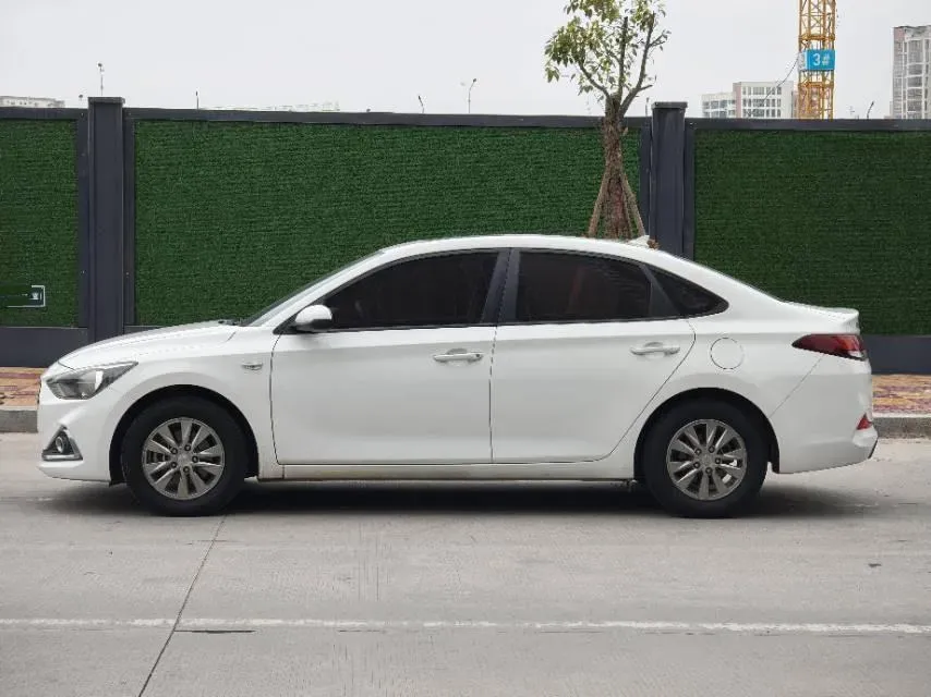 2018 Hyundai Celesta 1.6L 123HP L4 6AT,autocango,china used car exporter,china ev exporter,chinese used car exporter,chinese used ev exporter