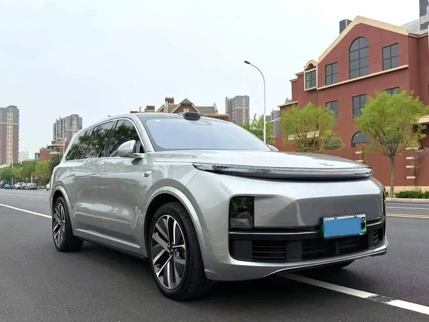 2022 Li L9 Range Extended 154HP REEV 42.6KWH,autocango,china used car exporter,china ev exporter,chinese used car exporter,chinese used ev exporter