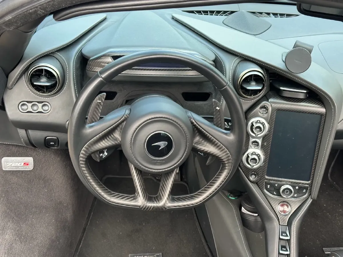 2017 McLaren 720S 4.0T 720HP V8 7DCT,autocango,china used car exporter,china ev exporter,chinese used car exporter,chinese used ev exporter