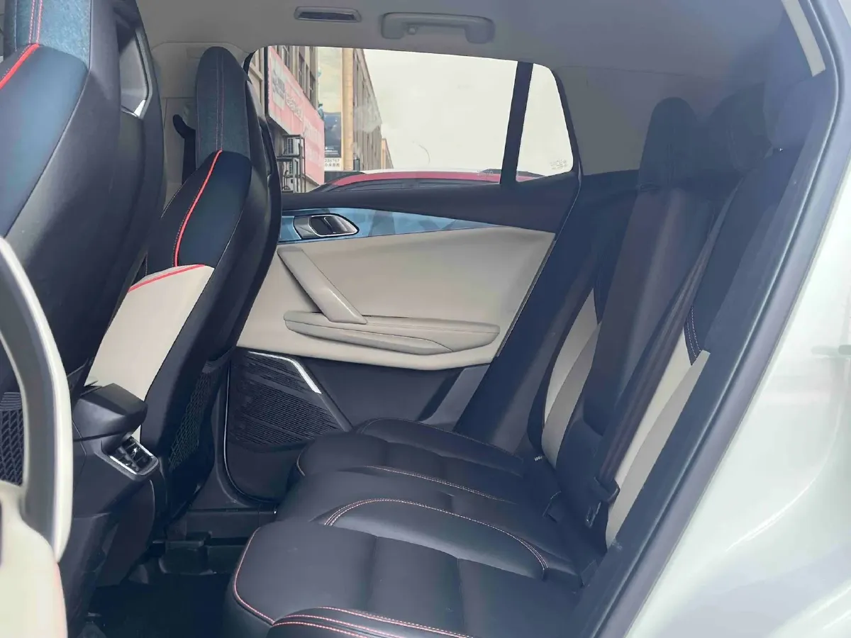 2020 LYNK&CO 06 1.5T 177HP L3 7DCT,autocango,china used car exporter,china ev exporter,chinese used car exporter,chinese used ev exporter