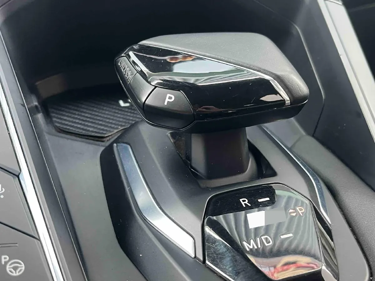 2020 LYNK&CO 06 1.5T 177HP L3 7DCT,autocango,china used car exporter,china ev exporter,chinese used car exporter,chinese used ev exporter