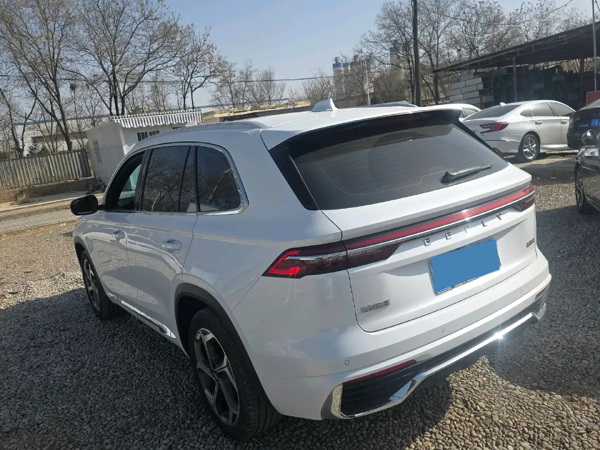 2024 Geely Monjaro 2.0T 218HP L4 7DCT,autocango,china used car exporter,china ev exporter,chinese used car exporter,chinese used ev exporter