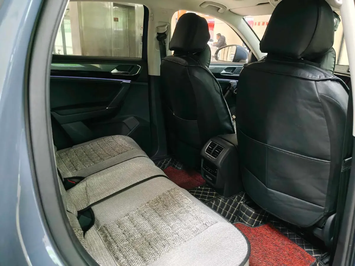 2020 Volkswagen Tayron X 2.0T 186HP L4 7DCT,autocango,china used car exporter,china ev exporter,chinese used car exporter,chinese used ev exporter