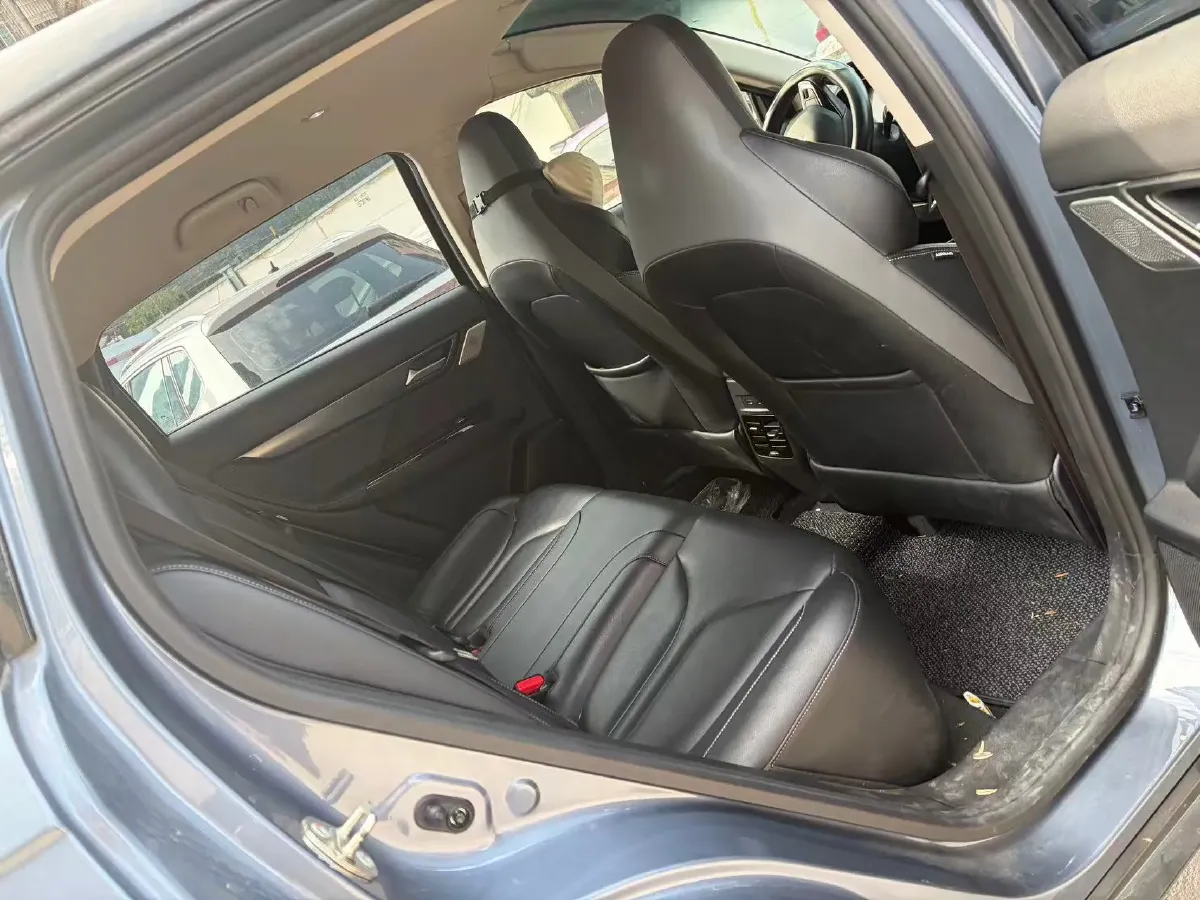 2022 Xpeng G3 BEV 66.2KWH,autocango,china used car exporter,china ev exporter,chinese used car exporter,chinese used ev exporter