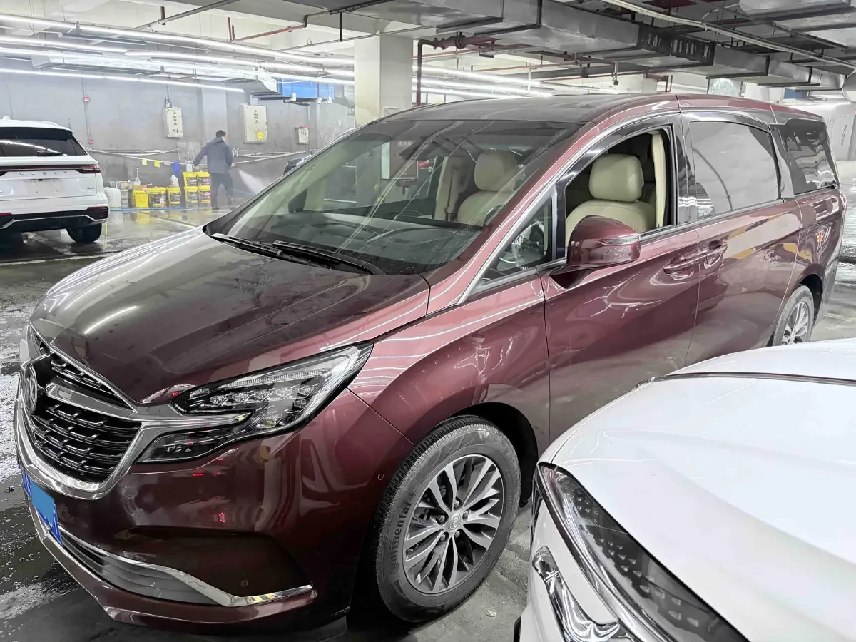 2022 Buick GL8 2.0T 237HP L4 9AT,autocango,china used car exporter,china ev exporter,chinese used car exporter,chinese used ev exporter