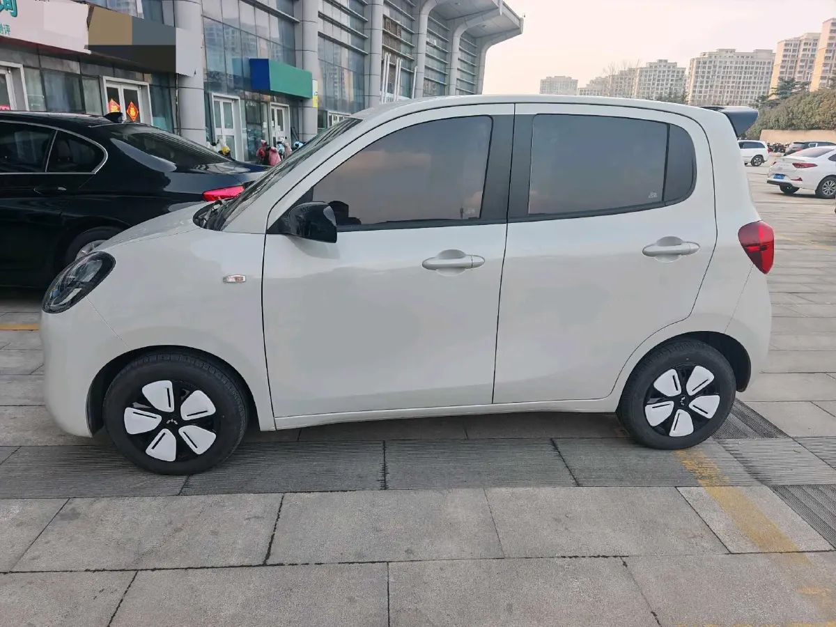 2025 WuLing HongGuang MINI EV BEV 16.2KWH,autocango,china used car exporter,china ev exporter,chinese used car exporter,chinese used ev exporter