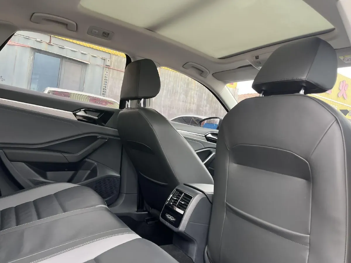 2022 Volkswagen Sagitar 1.4T 150HP L4 7DCT,autocango,china used car exporter,china ev exporter,chinese used car exporter,chinese used ev exporter