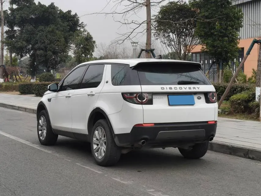 2019 Land Rover Discovery Sport 2.0T 241HP L4 9AT,autocango,china used car exporter,china ev exporter,chinese used car exporter,chinese used ev exporter