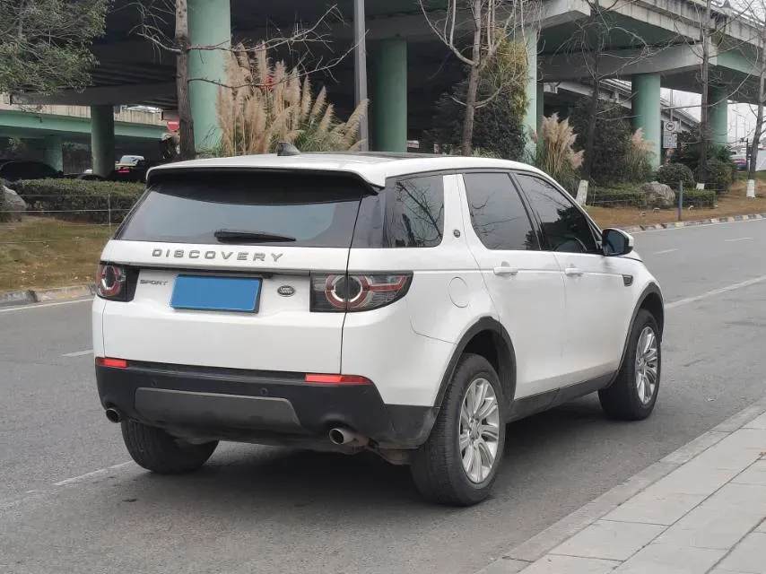 2019 Land Rover Discovery Sport 2.0T 241HP L4 9AT,autocango,china used car exporter,china ev exporter,chinese used car exporter,chinese used ev exporter
