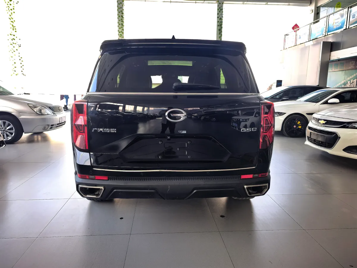 2022 GAC Trumpchi GS8 2.0T 252HP L4 8AT,autocango,china used car exporter,china ev exporter,chinese used car exporter,chinese used ev exporter
