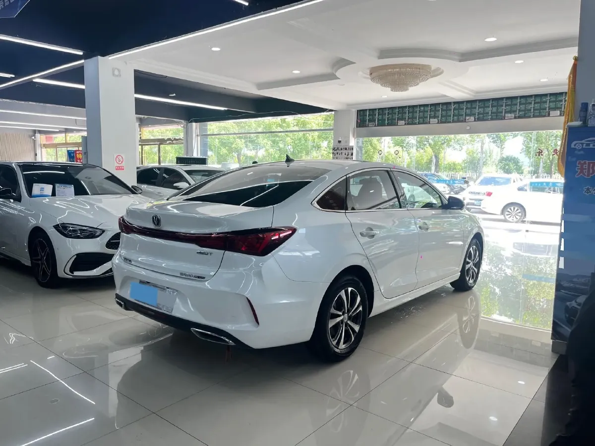 2022 ChangAn Eado 1.4T 160HP L4 7DCT,autocango,china used car exporter,china ev exporter,chinese used car exporter,chinese used ev exporter