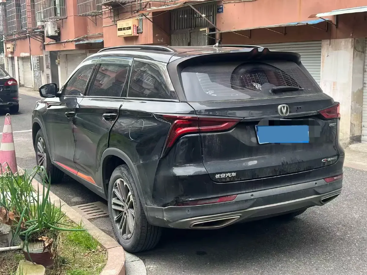 2021 ChangAn CS75 Plus 1.5T 178HP L4 6AT,autocango,china used car exporter,china ev exporter,chinese used car exporter,chinese used ev exporter