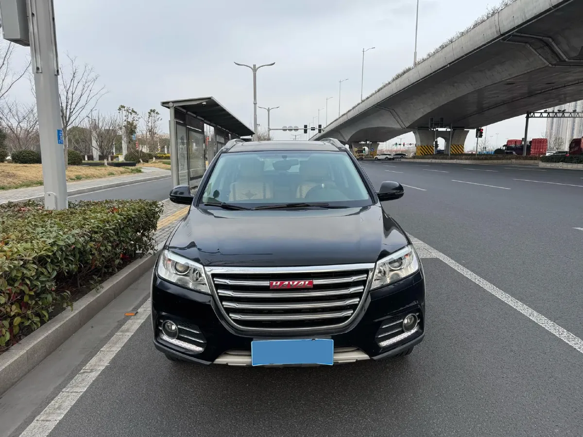 2018 Haval H6 1.5T 150HP L4 7DCT,autocango,china used car exporter,china ev exporter,chinese used car exporter,chinese used ev exporter