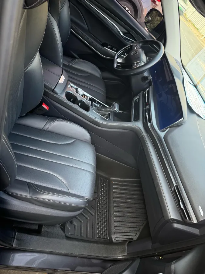 2020 ChangAn CS75 Plus 1.5T 178HP L4 6AT,autocango,china used car exporter,china ev exporter,chinese used car exporter,chinese used ev exporter