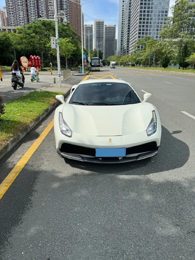 2015 Ferrari 488 3.9T 670HP V8 7DCT,autocango,china used car exporter,china ev exporter,chinese used car exporter,chinese used ev exporter