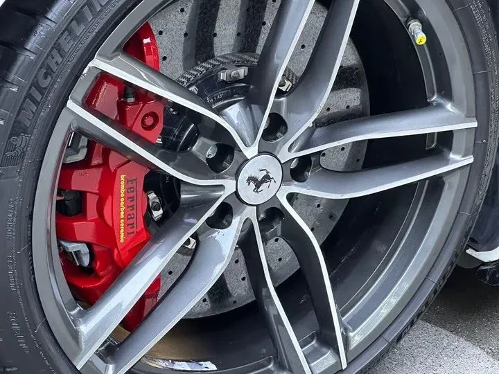 2015 Ferrari 488 3.9T 670HP V8 7DCT,autocango,china used car exporter,china ev exporter,chinese used car exporter,chinese used ev exporter