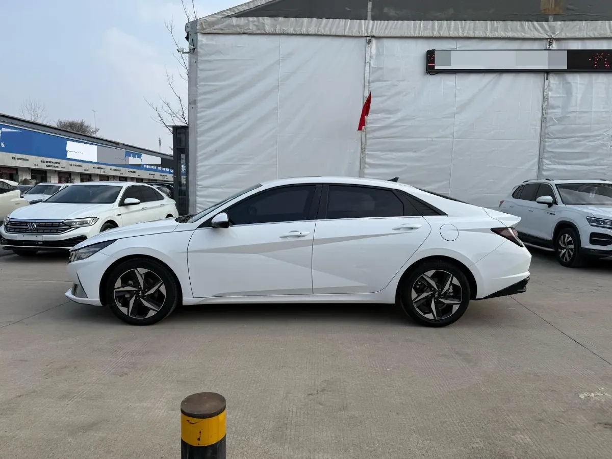 2023 Hyundai Elantra 1.5L 115HP L4 CVT,autocango,china used car exporter,china ev exporter,chinese used car exporter,chinese used ev exporter