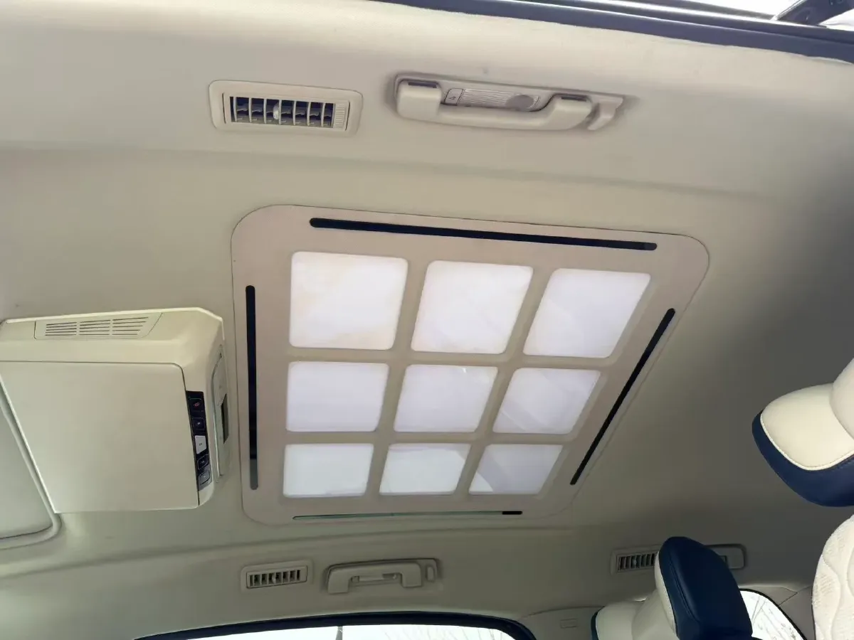 2021 Buick GL8 2.0T 237HP L4 9AT,autocango,china used car exporter,china ev exporter,chinese used car exporter,chinese used ev exporter