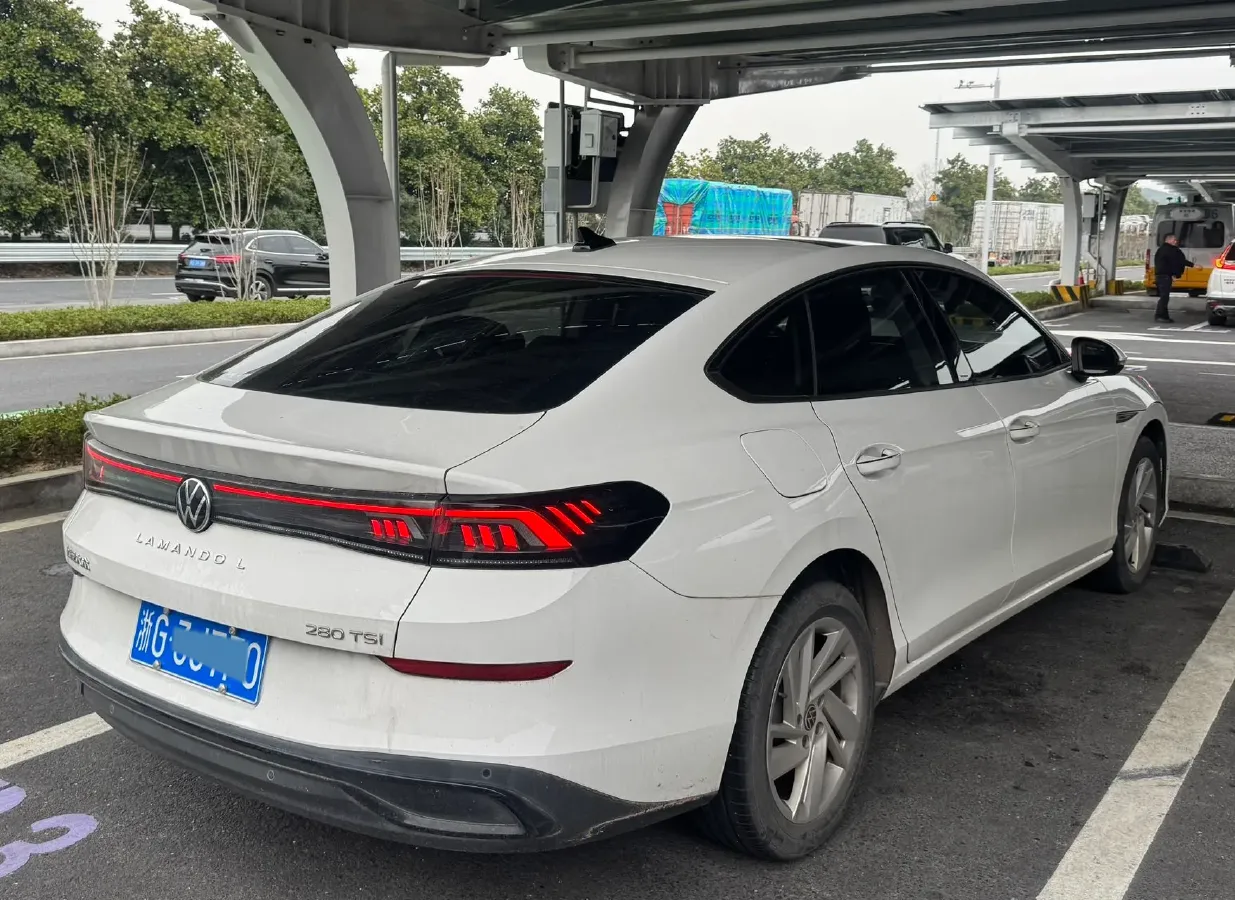 2022 Volkswagen Lavida 1.4T 150HP L4 7DCT,autocango,china used car exporter,china ev exporter,chinese used car exporter,chinese used ev exporter