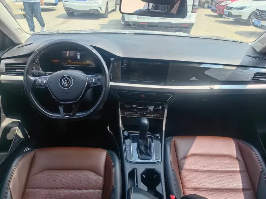 2021 Volkswagen Lavida 1.4T 150HP L4 7DCT,autocango,china used car exporter,china ev exporter,chinese used car exporter,chinese used ev exporter
