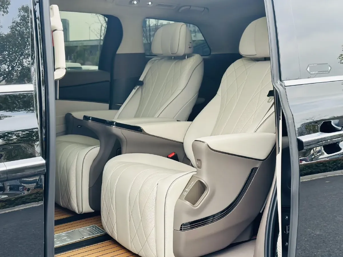 2022 Honda Odyssey 2.0L 146HP L4 E-CVT Hybrid,autocango,china used car exporter,china ev exporter,chinese used car exporter,chinese used ev exporter