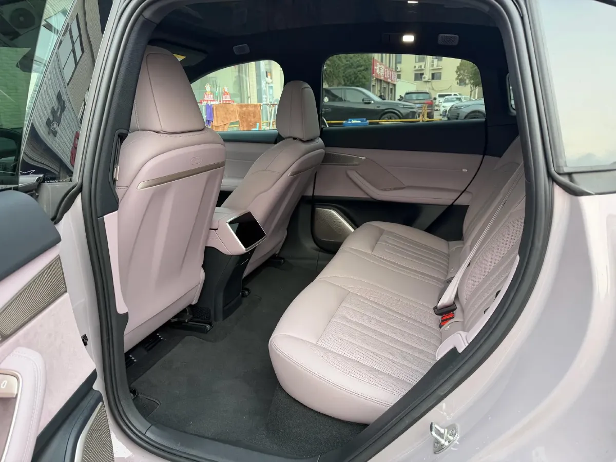 2025 ONVO L60 BEV,autocango,china used car exporter,china ev exporter,chinese used car exporter,chinese used ev exporter