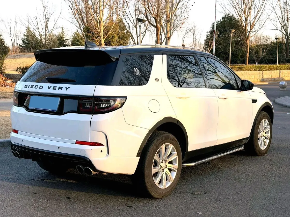2018 Land Rover Discovery Sport 2.0T 241HP L4 9AT,autocango,china used car exporter,china ev exporter,chinese used car exporter,chinese used ev exporter
