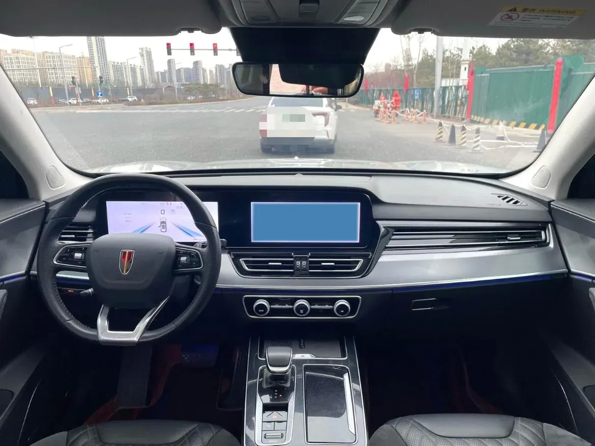 2023 HongQi HS5 2.0T 252HP L4 8AT,autocango,china used car exporter,china ev exporter,chinese used car exporter,chinese used ev exporter