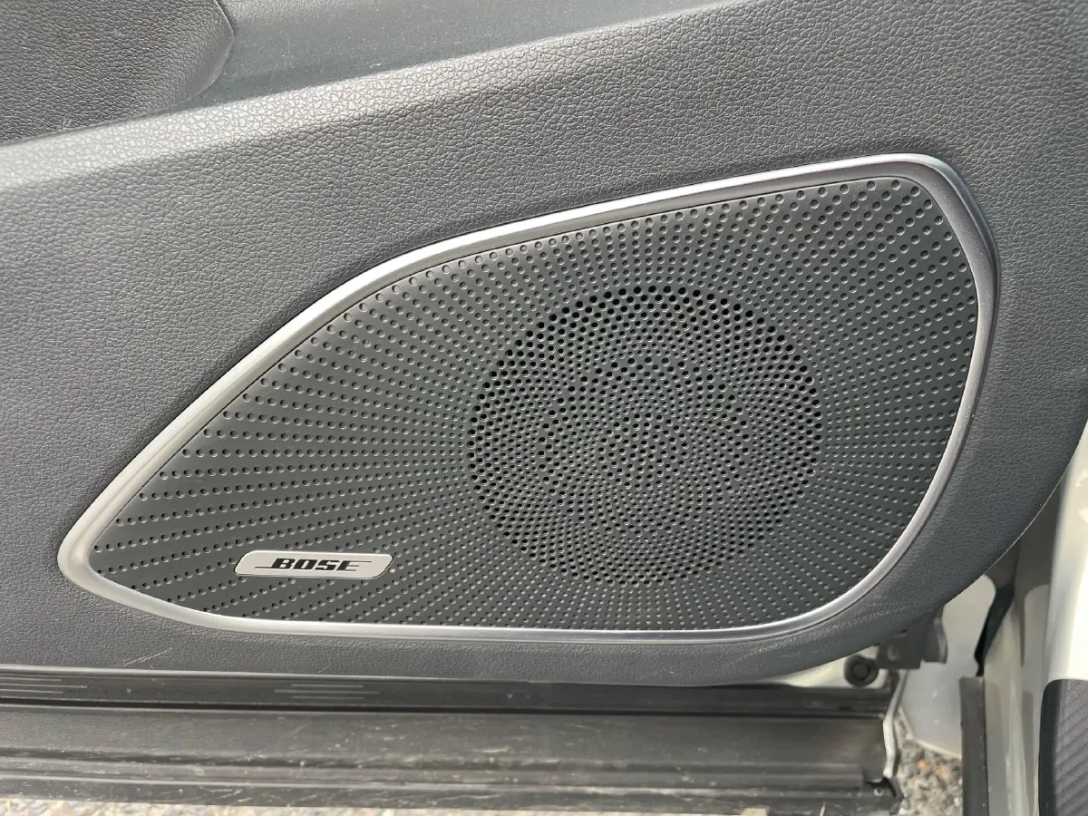 2023 HongQi HS5 2.0T 252HP L4 8AT,autocango,china used car exporter,china ev exporter,chinese used car exporter,chinese used ev exporter